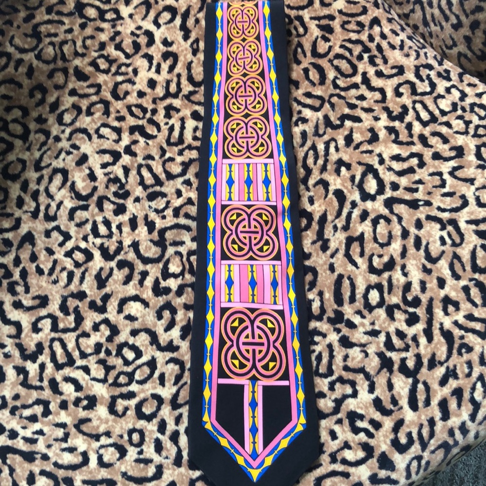 Mens tie NEW